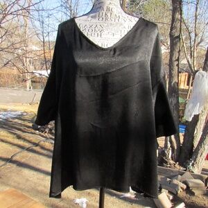 Elegant Black Women's Silky Luxurious Blouse